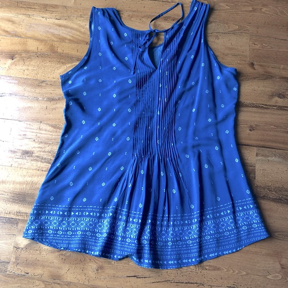 🛍️SALE 2 for $20 TOP Sleeveless Top NWOT - Picture 2 of 6